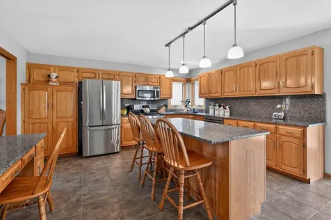 10841 Long Avenue Oak Lawn IL 60453