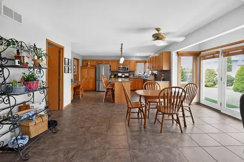 10841 Long Avenue Oak Lawn IL 60453
