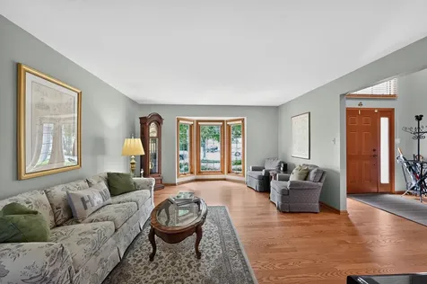 10841 Long Avenue Oak Lawn IL 60453
