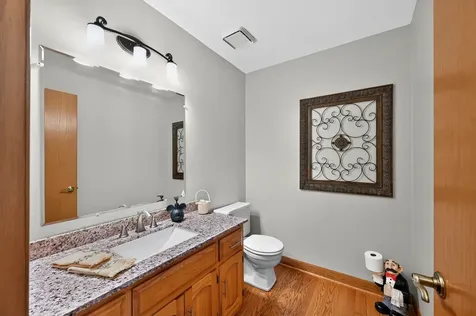10841 Long Avenue Oak Lawn IL 60453