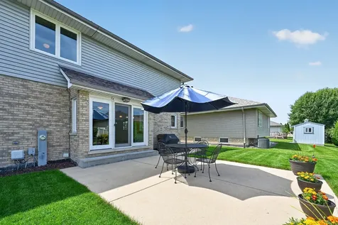 10841 Long Avenue Oak Lawn IL 60453