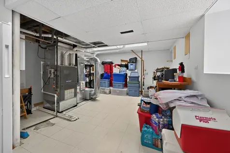 10841 Long Avenue Oak Lawn IL 60453