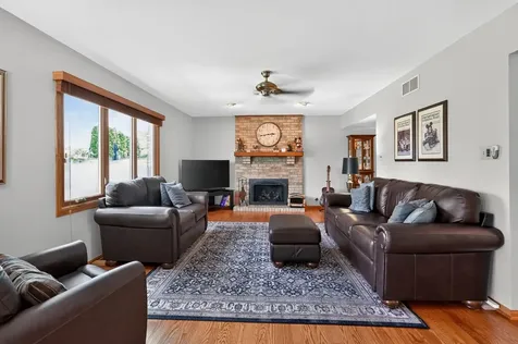 10841 Long Avenue Oak Lawn IL 60453