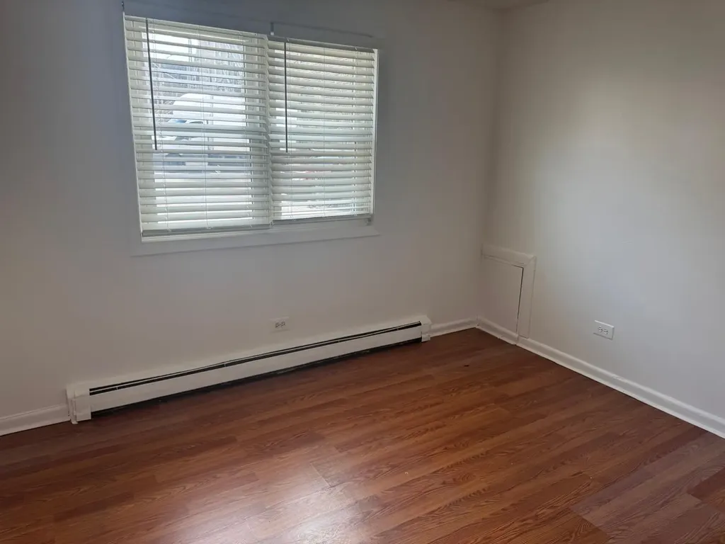 1728 West Farwell Avenue Chicago IL 60626