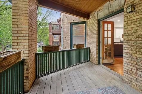 4748 North Magnolia Avenue Chicago IL 60640