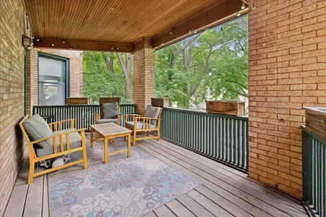 4748 North Magnolia Avenue Chicago IL 60640