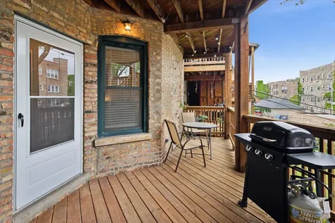 4748 North Magnolia Avenue Chicago IL 60640