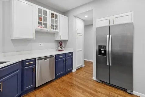 4748 North Magnolia Avenue Chicago IL 60640