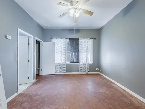 4722 South Ada Street Chicago IL 60609
