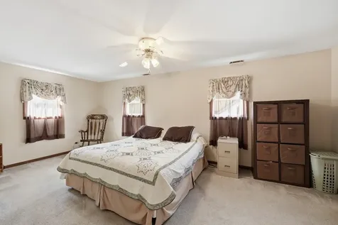 9637 Rutherford Avenue Oak Lawn IL 60453