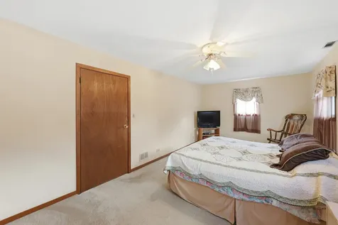 9637 Rutherford Avenue Oak Lawn IL 60453