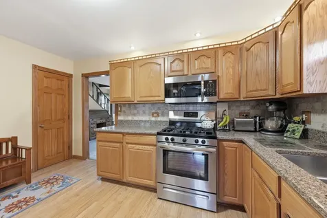 9637 Rutherford Avenue Oak Lawn IL 60453