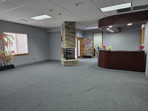 1452 Merchant Drive Algonquin IL 60102