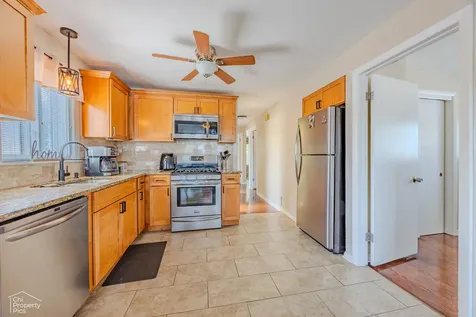 10526 Altgeld Street Melrose Park IL 60164