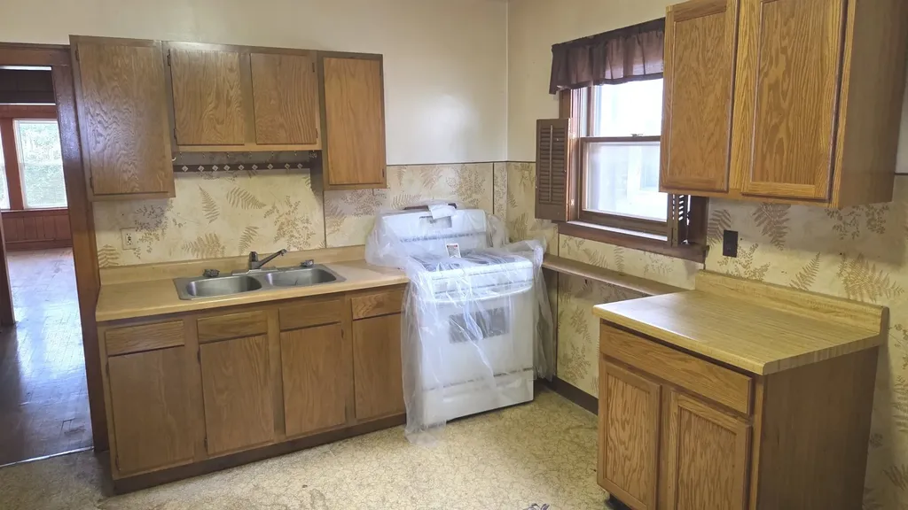 4307 South Sawyer Avenue Chicago IL 60632