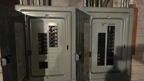4307 South Sawyer Avenue Chicago IL 60632