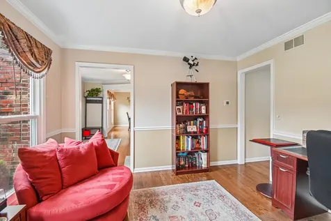 5N630 Leslie Court St. Charles IL 60175
