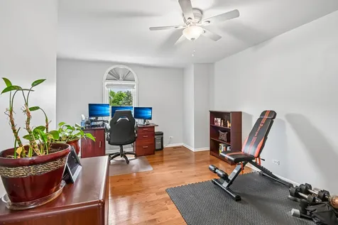 5N630 Leslie Court St. Charles IL 60175