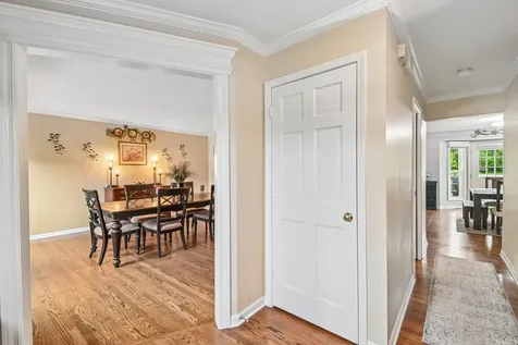 5N630 Leslie Court St. Charles IL 60175