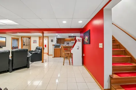 5N630 Leslie Court St. Charles IL 60175