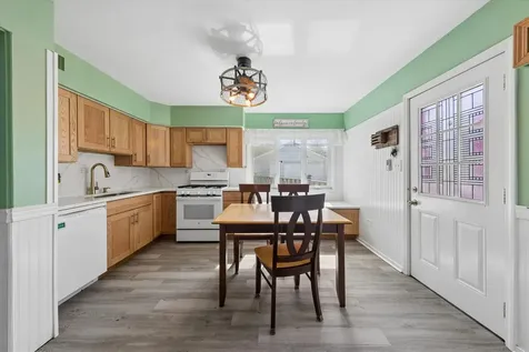 4409 Center Avenue Lyons IL 60534