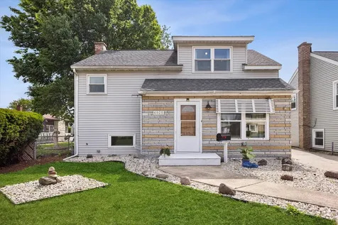 4409 Center Avenue Lyons IL 60534
