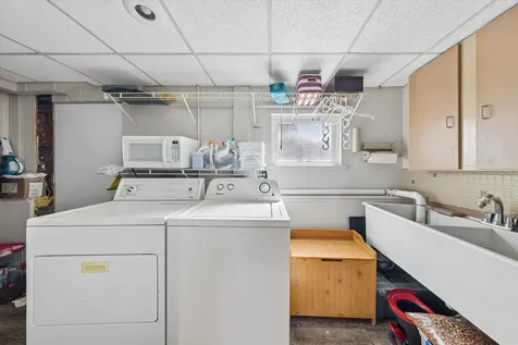 4409 Center Avenue Lyons IL 60534