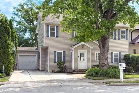 271 9TH Street Wheeling IL 60090