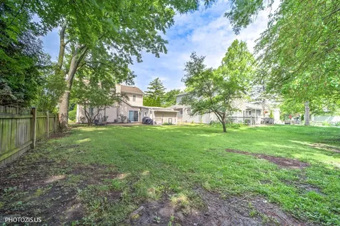 271 9TH Street Wheeling IL 60090