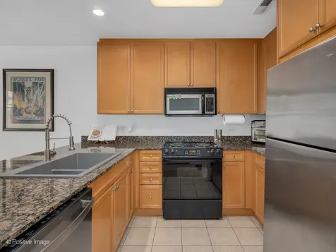 125 North Euclid Avenue Oak Park IL 60301