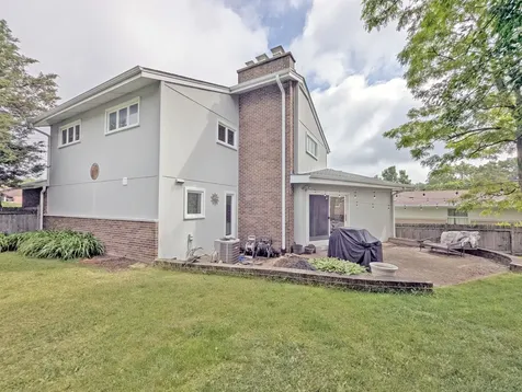 1739 Ferndale Avenue Northbrook IL 60062