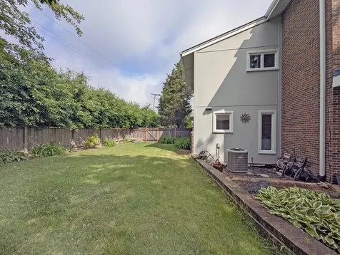 1739 Ferndale Avenue Northbrook IL 60062