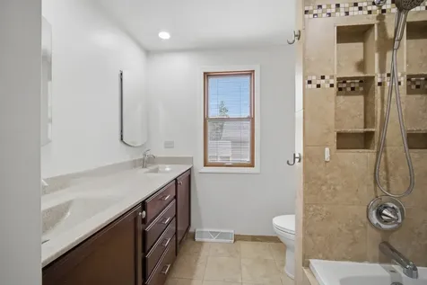 3115 North Stratford Road Arlington Heights IL 60004
