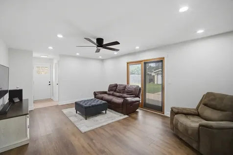 3115 North Stratford Road Arlington Heights IL 60004