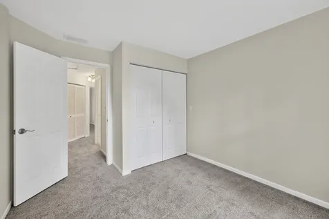 105 Ione Drive South Elgin IL 60177