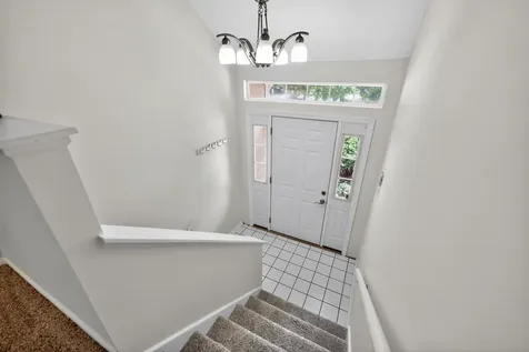 105 Ione Drive South Elgin IL 60177