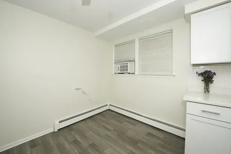 2402 North 76 Court Elmwood Park IL 60707