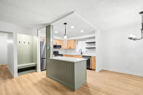 9550 Mason Avenue Oak Lawn IL 60453