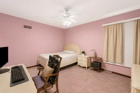 150 Shady Lane Bartlett IL 60103