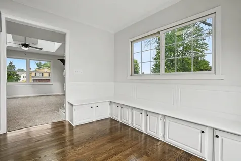 651 Michigan Avenue South Elgin IL 60177