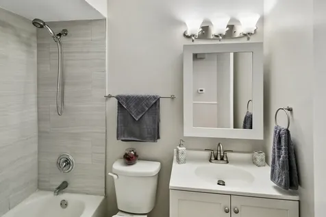 1930 Arthur Drive Waukegan IL 60087