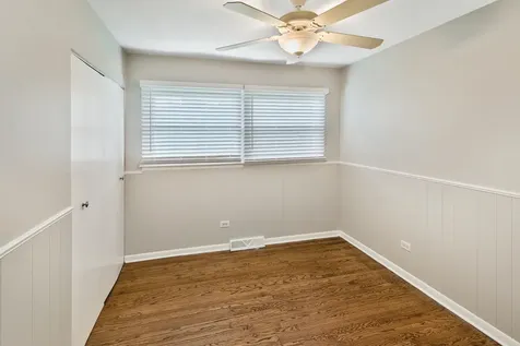 1930 Arthur Drive Waukegan IL 60087