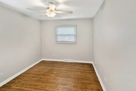 1930 Arthur Drive Waukegan IL 60087