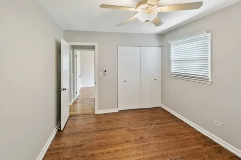 1930 Arthur Drive Waukegan IL 60087