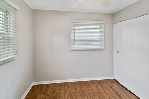 1930 Arthur Drive Waukegan IL 60087