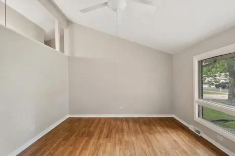 1930 Arthur Drive Waukegan IL 60087