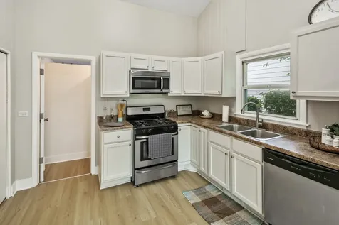 1930 Arthur Drive Waukegan IL 60087