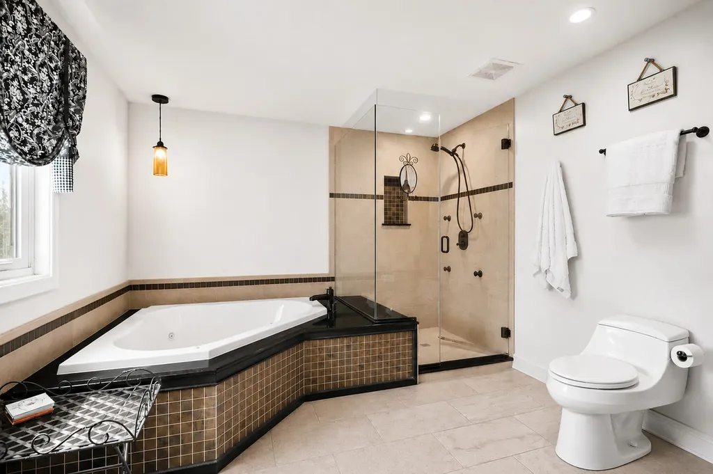 83 North Park Boulevard Glen Ellyn IL 60137