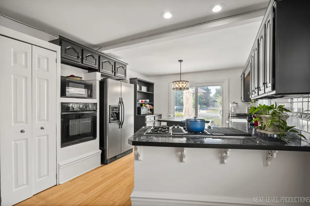83 North Park Boulevard Glen Ellyn IL 60137