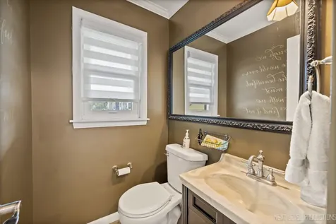 83 North Park Boulevard Glen Ellyn IL 60137